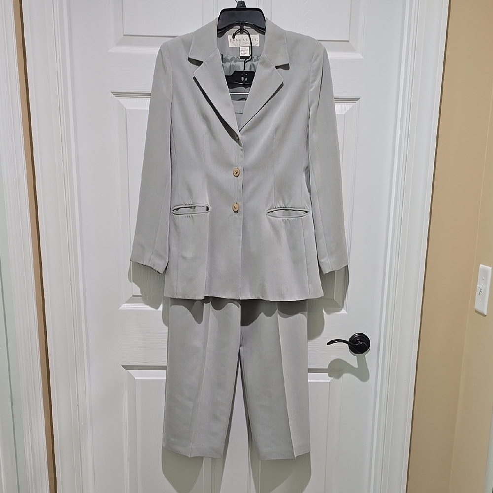 Vintage Doncaster Women's Suit